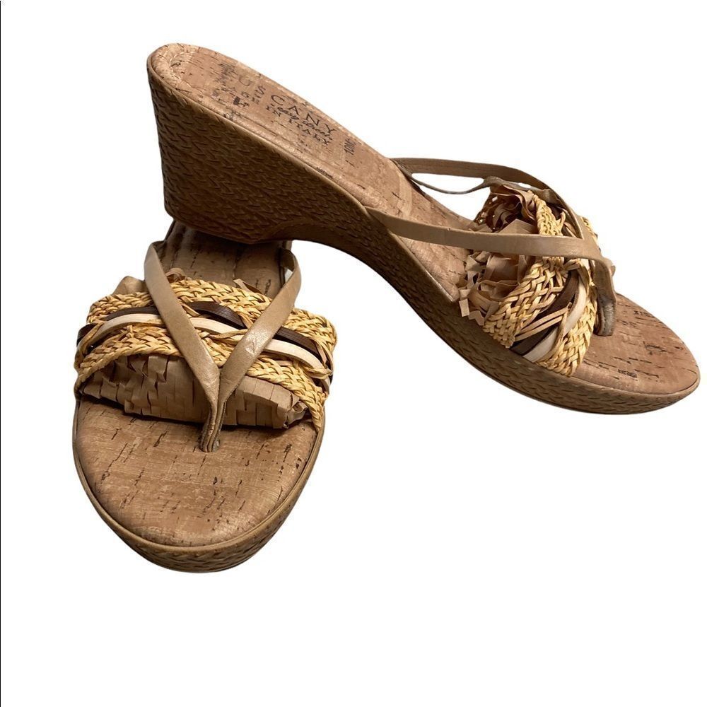 TUSCANY by Easy Street Women’s Tan Sandals Size‎ 10M Made in Italy